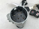 SCANIA P G R T DC *NEW STEERING LOCK SET KEYS IGNITION SWITCH 4x KEY,ECU 2487301