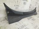 VW VOLKSWAGEN GENUINE  WINDSCREEN WIPER COVER SCUTTLE PANEL 11C819401