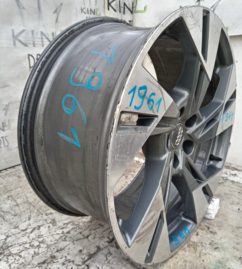 AUDI E-TRON GENUINE ALLOY WHEEL RIM 20' 9Jx20H2 ET38 4KE601025