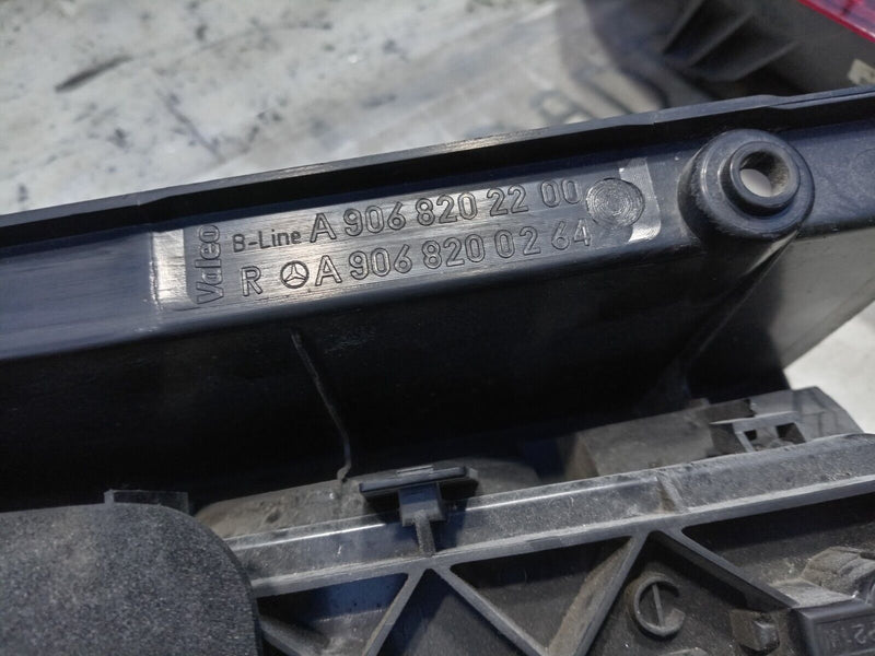 MERCEDES SPRINTER W906 2006-17 RIGHT DRIVER SIDE REAR LIGHT A9068202200