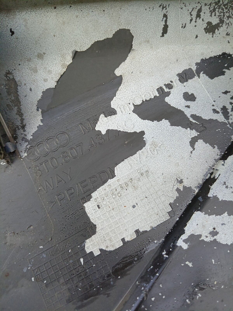 AUDI RS5 2010-17 FRONT BUMPER PDC GENUINE 8T0807437AC