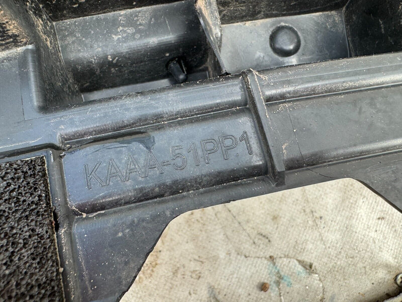 MAZDA 3 SERIES GENUINE RIGHT DRIVER SIDE SKIRT SILL COVER