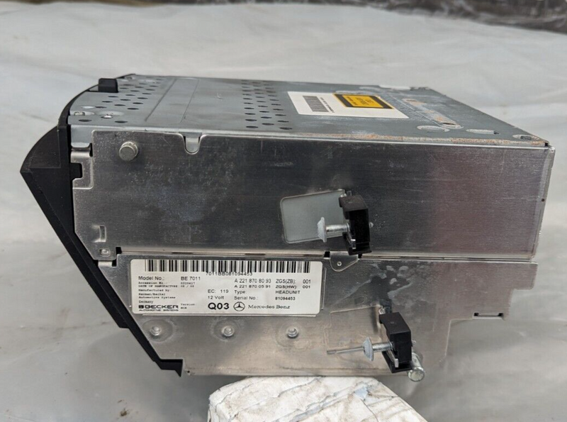 MERCEDES S-CLASS W221 06-13 BECKER MULTIMEDIA HEADUNIT A2218708093 GENUINE