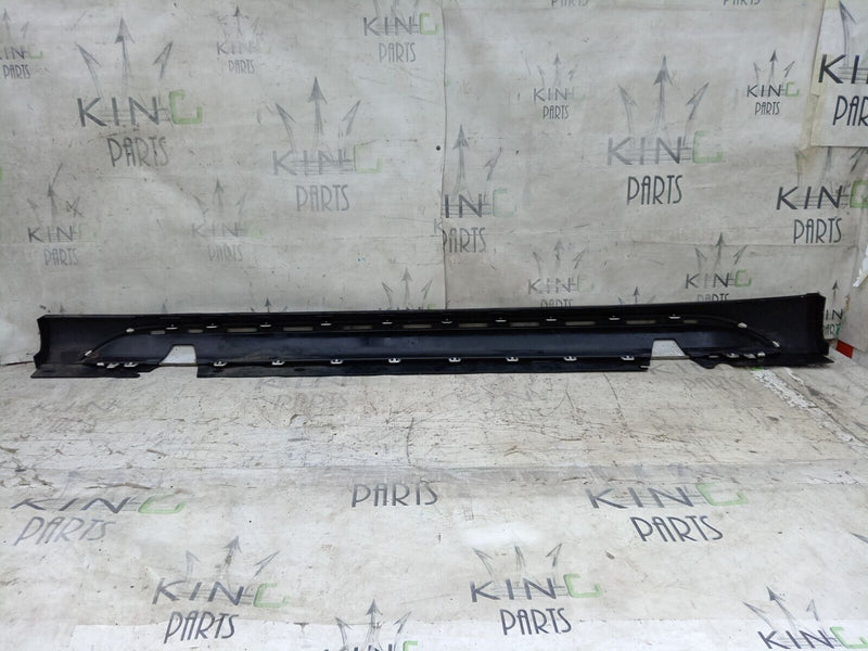 BMW X1 E84 xDrive 2009-2012 RIGHT DRIVER SIDE SKIRT SILL COVER 2990600