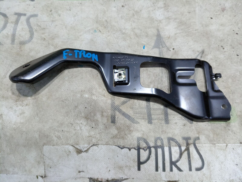 AUDI E-TRON 2018-ON REAR SEAT FOLDING BRACKET 4KE864228 GENUINE