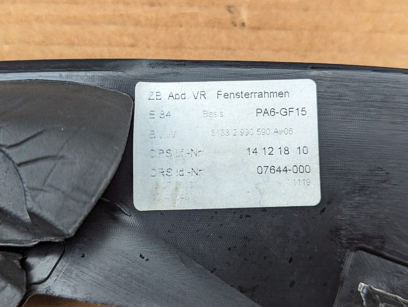 BMW X1 E84 09-15 FRONT RIGHT O\S DOOR WINDOW FRAME COVER GENUINE 2990590