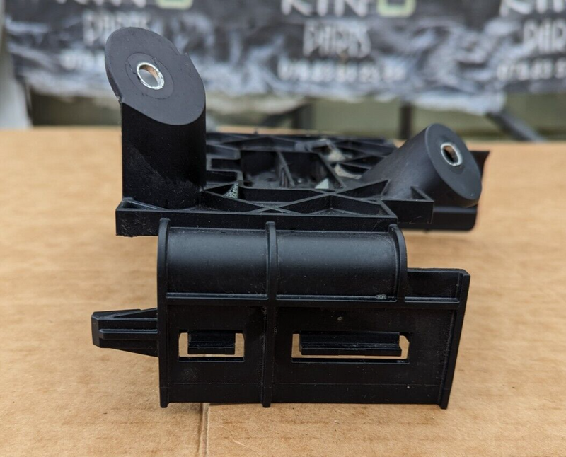 VW GOLF MK7 2012-2020 ENGINE CONTROL UNIT HOLDER BRACKET 5Q0906507F GENUINE