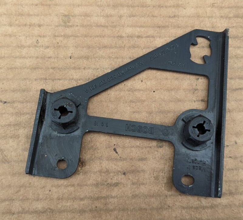 VW GOLF MK7 2012-2020 CRUISE CONTROL DISTANCE SENSOR BRACKET 5Q0907461A GENUINE