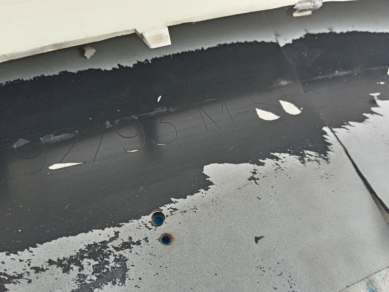 BMW 3' E92 E93 M-SPORT 2004-08  GENUINE FRONT BUMPER WASHER HOLES 8035599