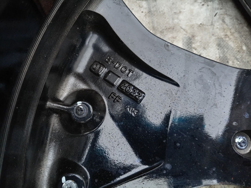 KIA EV6 GENUINE ALLOY WHEEL RIM 20" 8Jx20H2 ET57 & TYRE 255x45 R20