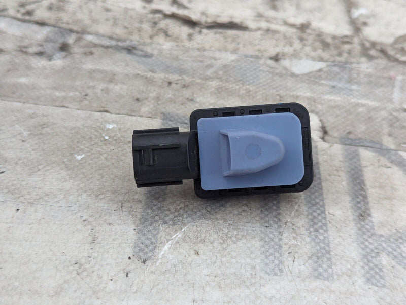 TOYOTA RAV4 MK5 XA50 19-ON CRASH IMPACT SENSOR 8983A-52010 GENUINE