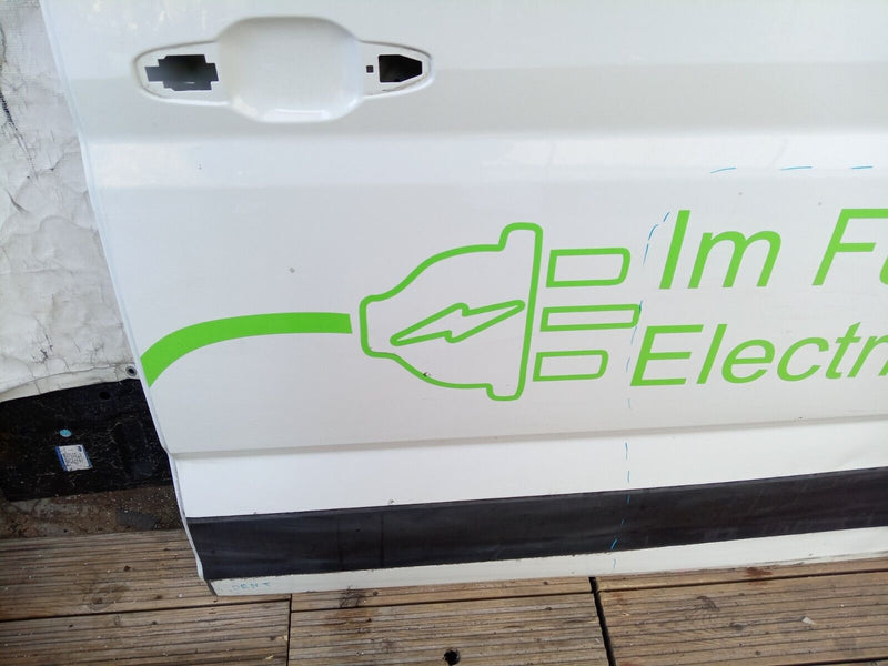 MAXUS V90 DELIVER 9 LDV eDELIVER 9 SLIDING DOOR PANEL LEFT PASSENGER SIDE