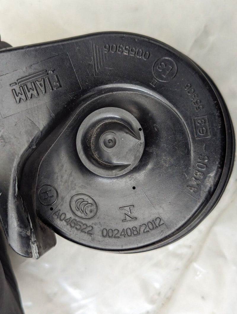 RANGE ROVER EVOQUE L538 2011-2015 HORN SIGNAL BJ32-13A803-AC GENUINE