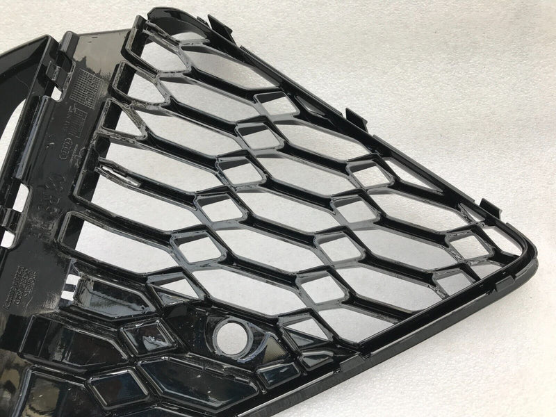 AUDI RS6 C8 2019- FRONT BUMPER RIGHT DRIVER SIDE GRILL TRIM MOULDING 4K8807682D