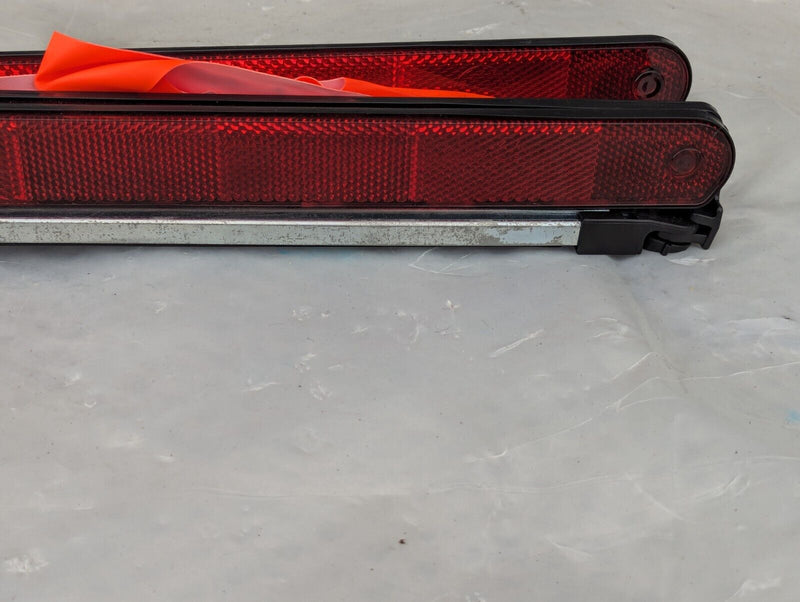 MERCEDES S-CLASS W221 06-13 EMERGENCY WARNING TRIANGLE SIGN A1648900197 GENUINE