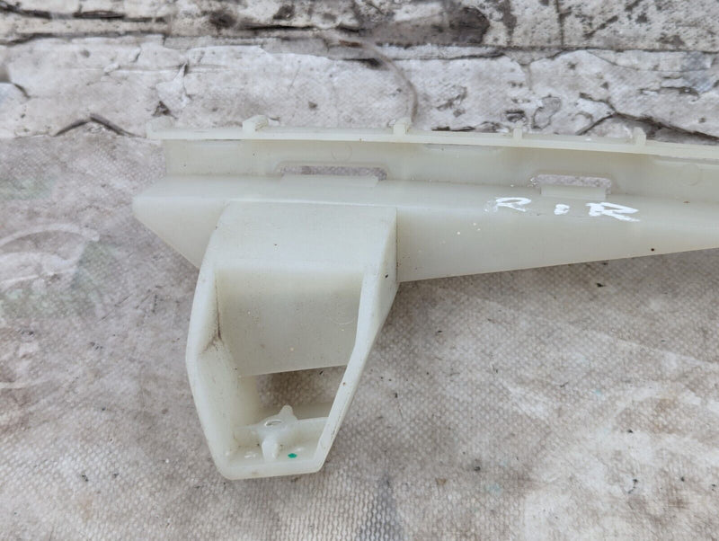 SKODA KAROQ NU7 2017-2021 REAR RIGHT O/S DOOR GUIDE RAIL 575839614 GENUINE