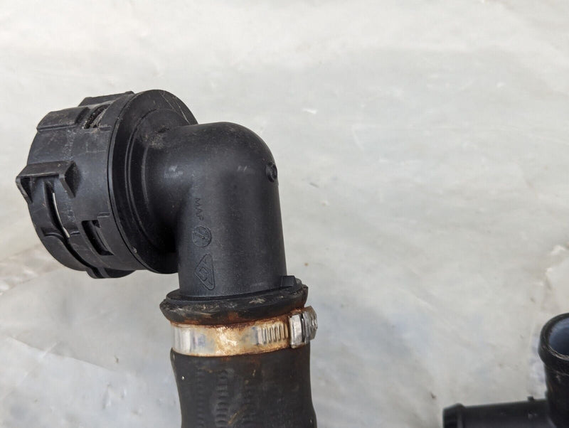 RANGE ROVER EVOQUE L538 2.2 DIESEL 11-15 COOLANT HOSE PIPE GJ32-8260-AA GENUINE