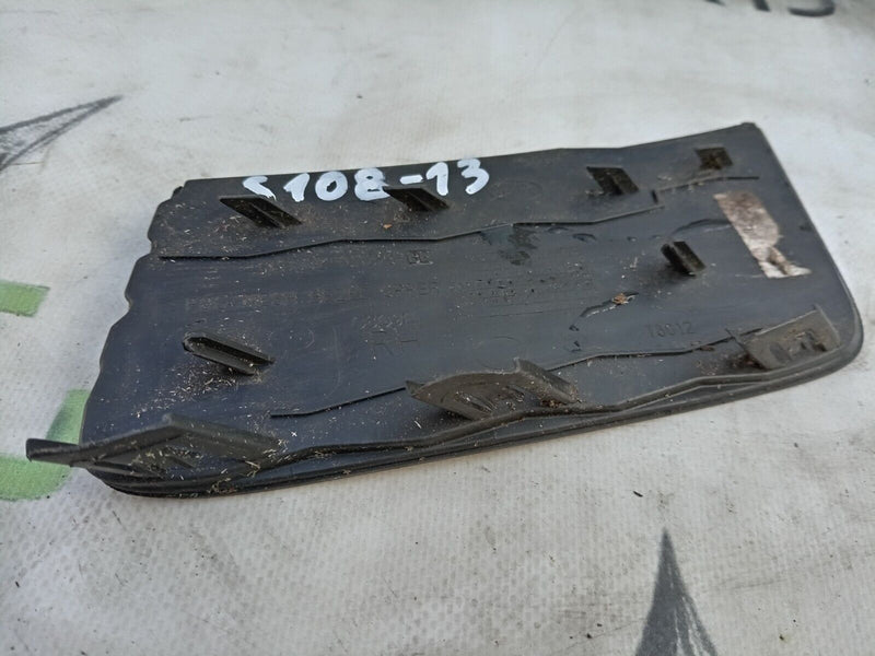 RANGE ROVER EVOQUE L538 2011-2015 FRONT RIGHT LOWER GRILLE BJ32-15A298-