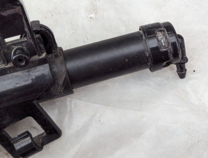 RANGE ROVER EVOQUE L538 11-15 FRONT LEFT N/S HEADLAMP WASHER JET BJ32-13C153-CA