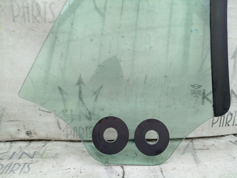 MINI COOPER R52 2000-05 WINDOW GLASS REAR DOOR LEFT PASSENGER SIDE DOT32 M44 AS2