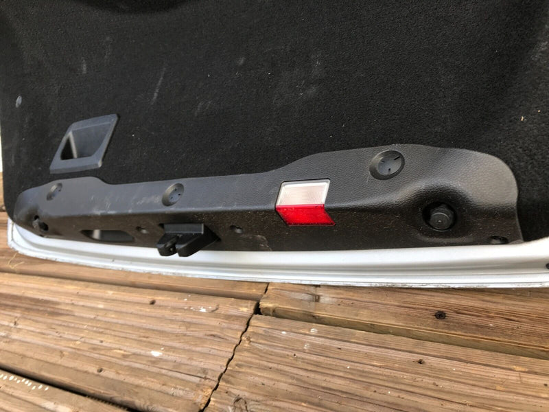 MERCEDES W204 C200 SALOON 2009-2014 COMPLETE REAR TAILGATE BOOT LID PANEL