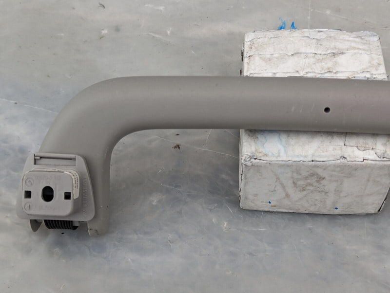 MERCEDES S-CLASS W221 06-13 REAR LEF PASSENGER N/S ROOF GRAB HANDLE A2218101751