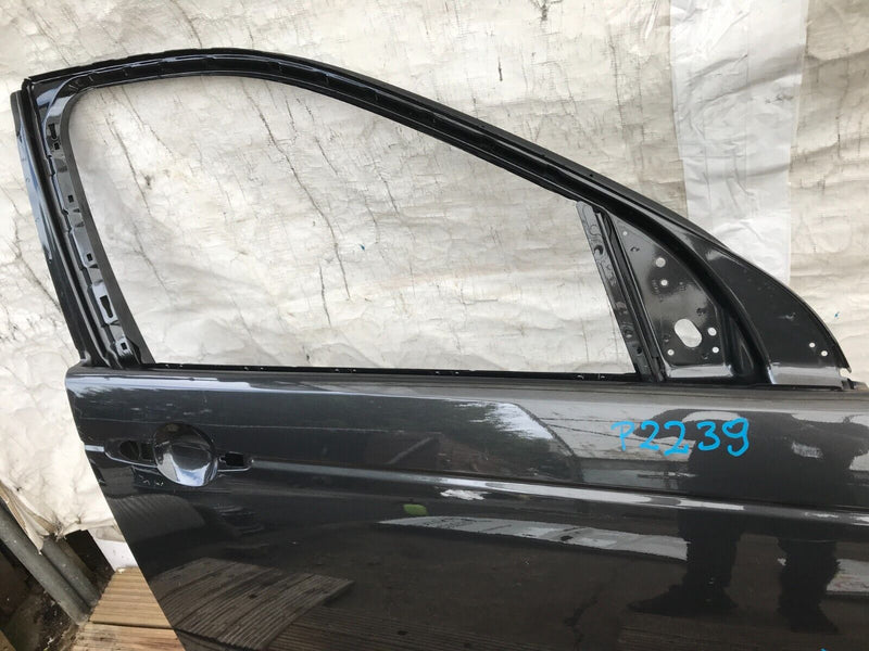 LAND ROVER DISCOVERY SPORT L550 2015- GENUINE FRONT DOOR PANEL RIGHT SIDE
