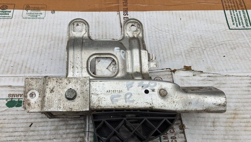 BMW 3 SERIES F30 11-19 FRONT RIGHT O/S BUMPER DEFORMATION ELEMENT 7266194 GENUIN