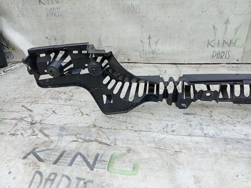 BMW 3 F30 F31 M-SPORT 2012-2014 REAR BUMPER CENTRE MOUNT BRACKET 7256922