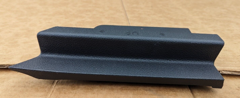 VW GOLF MK7 2012-2020 LEFT N/S BOOT INTERIOR TRIM SUPPORT 5G6867461 GENUINE