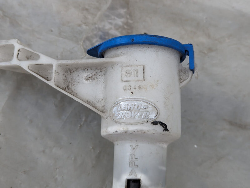 RANGE ROVER EVOQUE L538 11-15 WASHER RESERVOIR TANK FILLER NOZZLE BJ32-17C615-AC