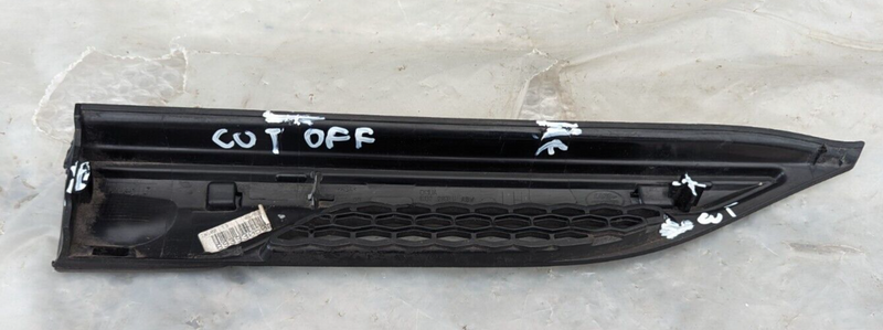 RANGE ROVER EVOQUE L538 FRONT LEFT N/S WING FENDER GRILLE TRIM BJ32-280B11-ABW