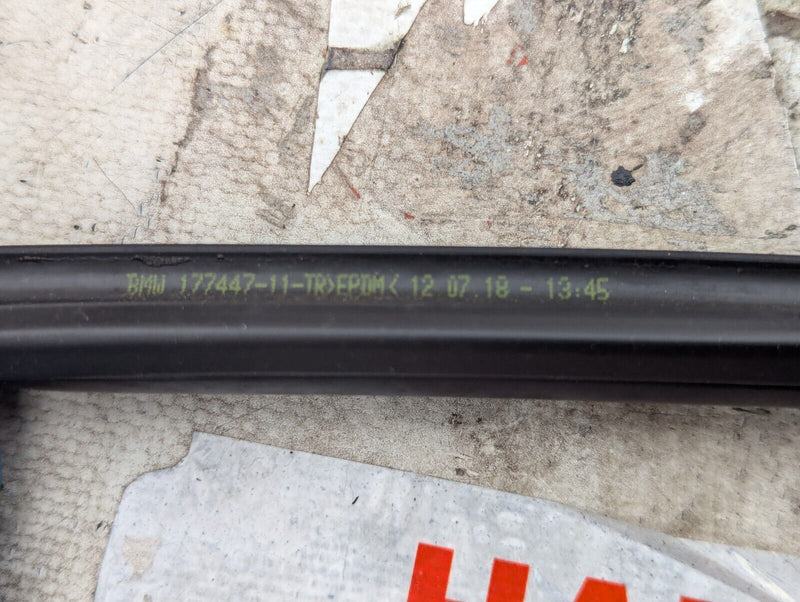 BMW 3 SERIES F30 11-19 REAR RIGHT O/S DOOR WINDOW GUIDE SEAL GASKET 177447-11-TR