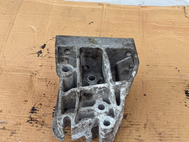 RANGE ROVER EVOQUE L538 2.2L DIESEL 11-15 ENGINE MOUNTING BRACKET 6G9Q-6030-CA