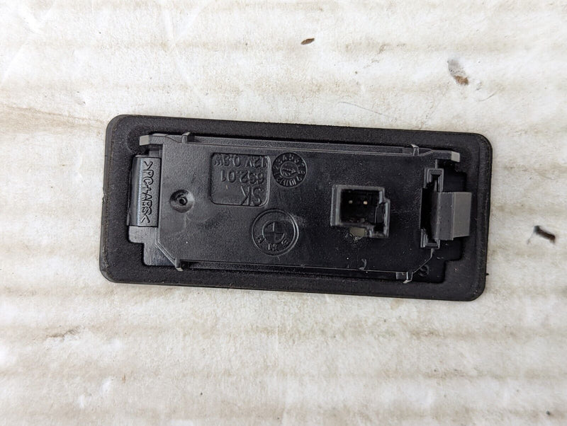 BMW 3 SERIES F30 2011-2019 LICENSED NUMBER PLATE LED LIGHT 7193293 GENUINE