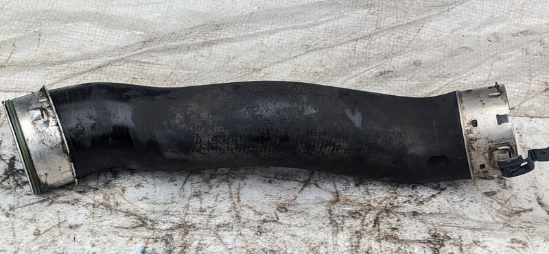 BMW X1 E84 09-15 N47 INTERCOOLER HOSE PIPE 520108A GENUINE