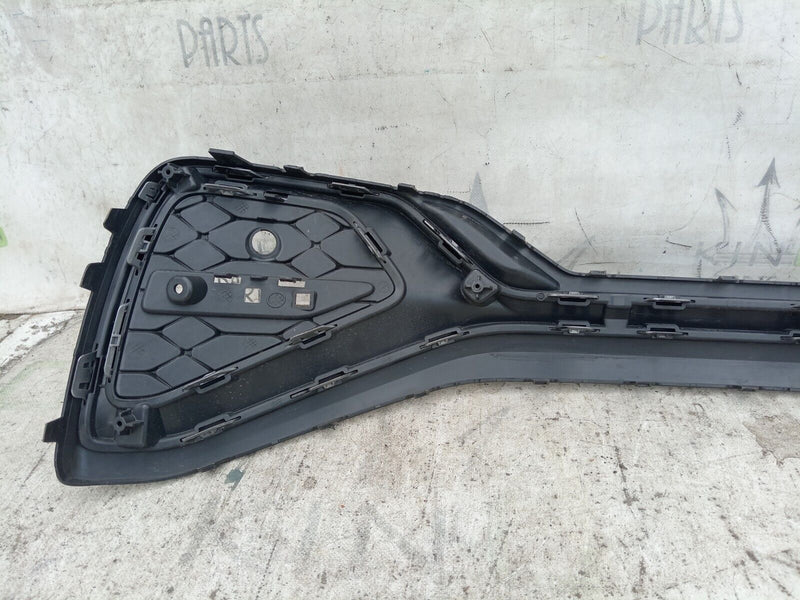 AUDI Q2 2017-ON REAR BUMPER MIDDLE PANEL CENTRE TRIM 81A807833