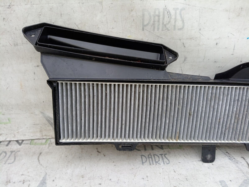 BMW X1 E84 09-15 CABIN AIR MICROFILTER HOUSING UPPER COVER  987498