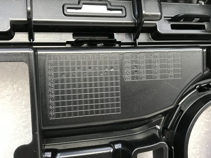 AUDI Q8 SQ8 FACELIFT LCI 2024 FRONT BUMPER GRILL RADIATOR GRILLE 4M8853651CL