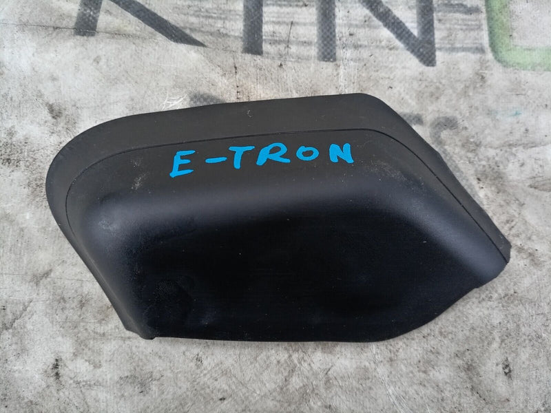 AUDI E-TRON 2018-ON REAR RIGHT O/S TAIL LIGHT BRACKET 4KE945256A GENUINE