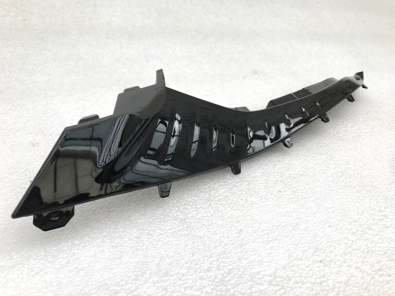 SEAT CUPRA BORN 2021-23 LEFT SIDE LOWER TRIM MOULDING UNDER THE HEADLIGHT