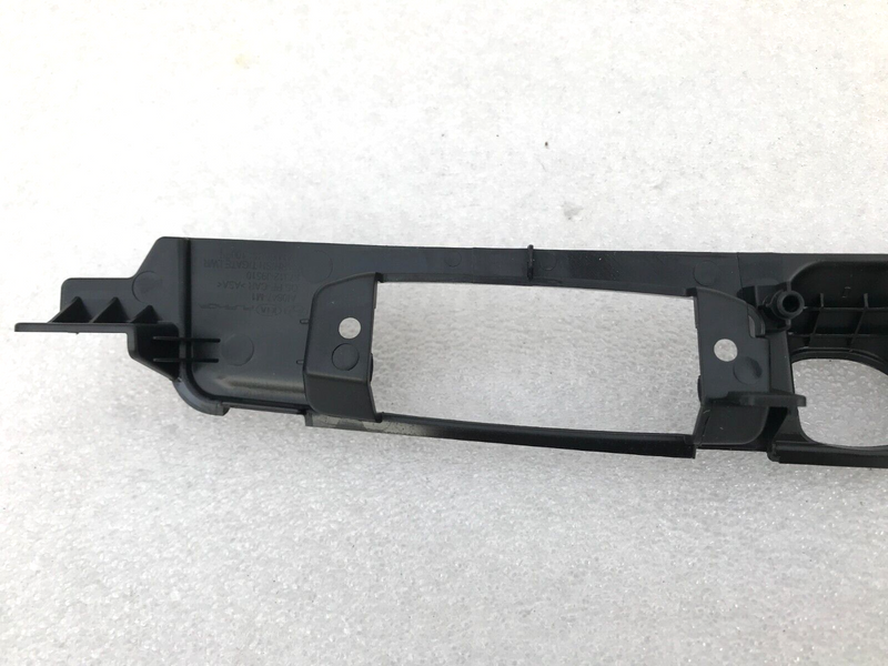 HYUNDAI KONA OS LCI 2020-22 TAILGATE LOWER GARNISH LIGHT PLATE TRIM withCAM Hole