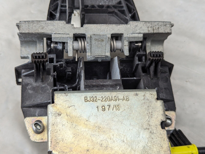 RANGE ROVER EVOQUE L538 FRONT LEFT N/S DOOR HANDLE MOUNT W/ LOCK BJ32-203A29-DC