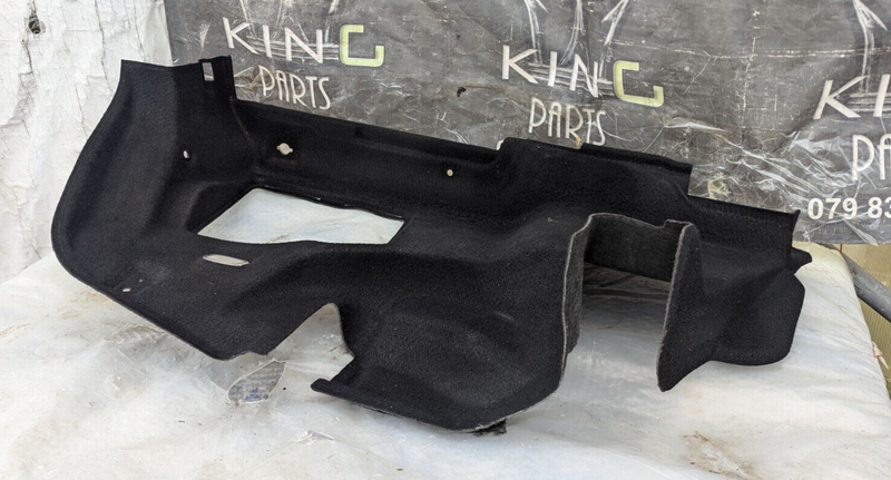 MERCEDES-BENZ C-CLASS W204 07-11 BOOT TRUNK RIGHT SIDE BOOT CARPET A2046905526