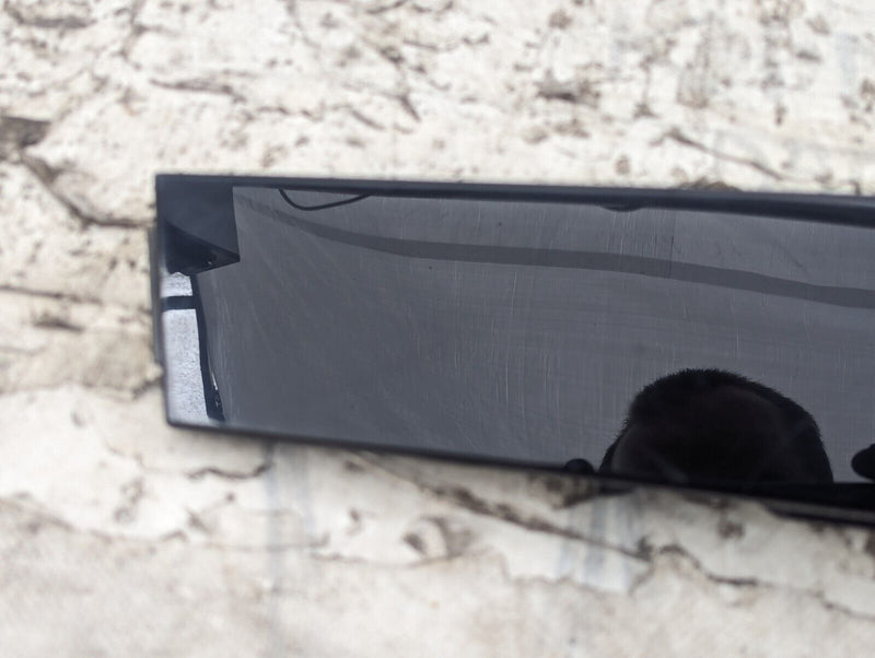 SKODA KAROQ NU7 17-2021 FRONT LEFT N/S DOOR WINDOW FRAME TRIM 575837901A GENUINE
