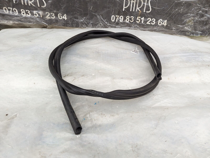 MERCEDES S-CLASS W221 06-2013 UNDER BONNET HOOD RUBBER SEAL A2216280598 GENUINE