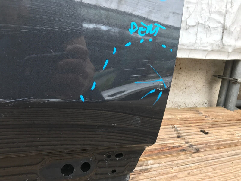 LAND ROVER DISCOVERY SPORT L550 2015- GENUINE FRONT DOOR PANEL RIGHT SIDE