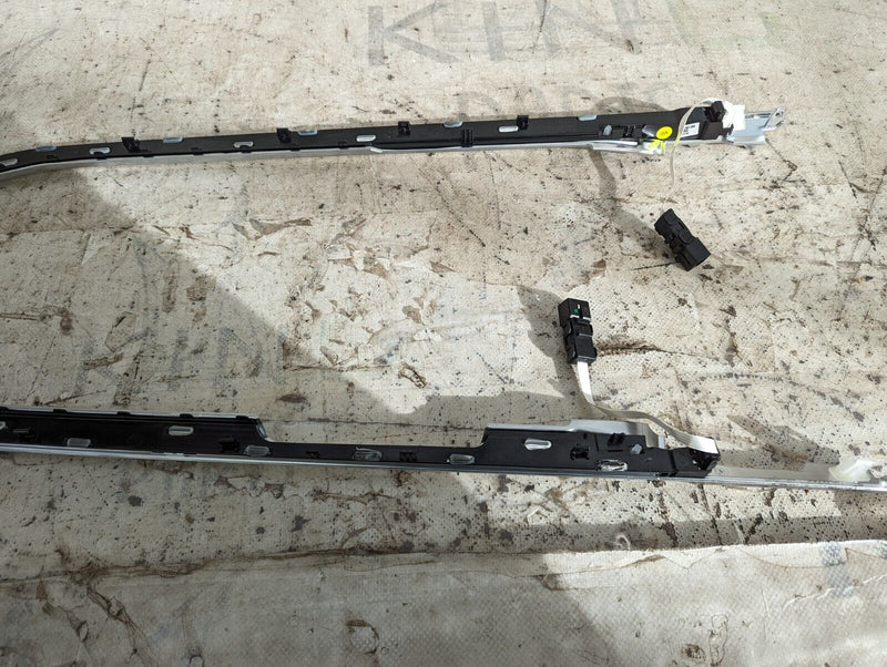 AUDI E-TRON 2018-ON UPPER CENTER CONSOLE LIGHT FIBER TRIM 4KR947209 GENUINE