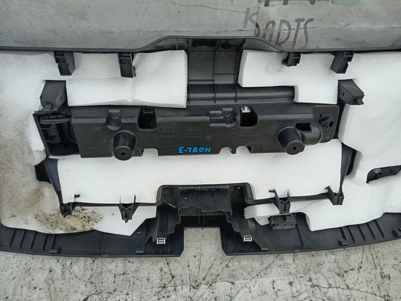 AUDI E-TRON 2018-ON REAR TAILGATE INNER TRIM COVER 4KE867973B GENUINE