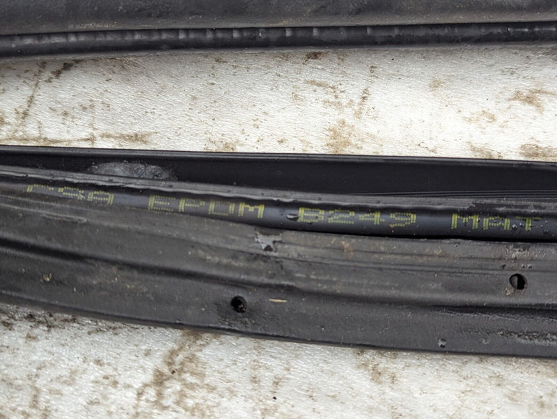 FIAT DUCATO 06-14 FRONT RIGHT SIDE DOOR RUBBER SEAL GENUINE 72291  B249